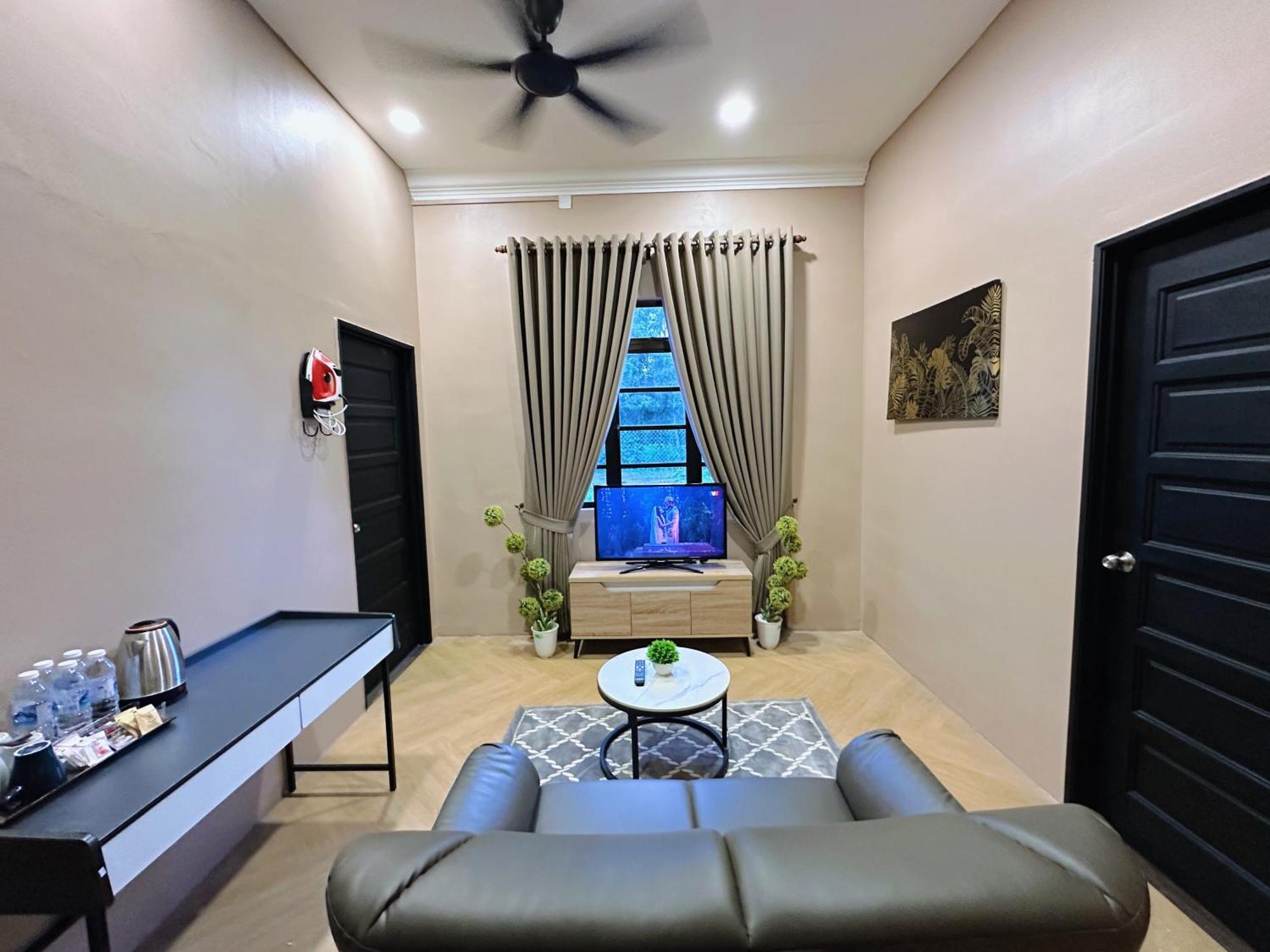Melur Inn, Tok Jembal Kampong Tanjong Gelam Exterior photo